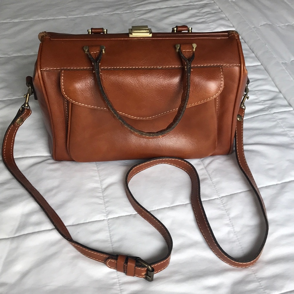 Doctor style bag with long strap